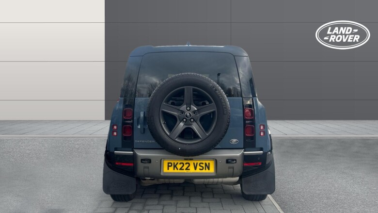 Land Rover Defender 3.0 D250 X-Dynamic SE 90 3dr Auto Diesel Estate